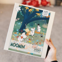  Puzzle Muminci - Moomins Play in the Forest Art Puzzle 1000 ks